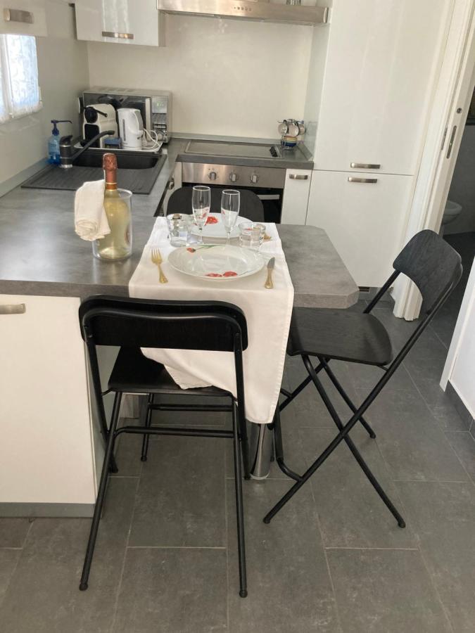 Studio Villa La Cigale Avec Grande Terrasse ม็องตง ภายนอก รูปภาพ