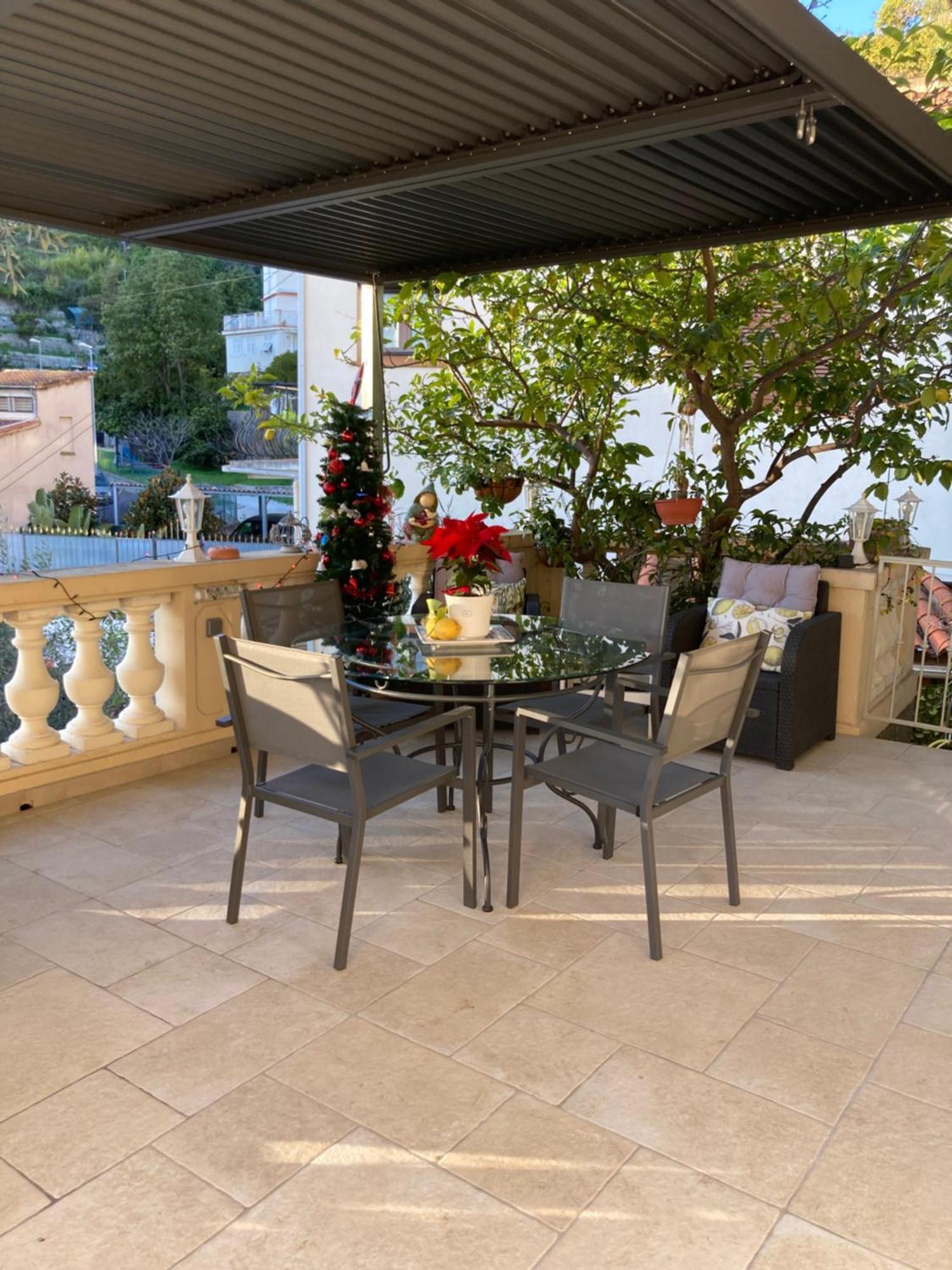 Studio Villa La Cigale Avec Grande Terrasse ม็องตง ภายนอก รูปภาพ